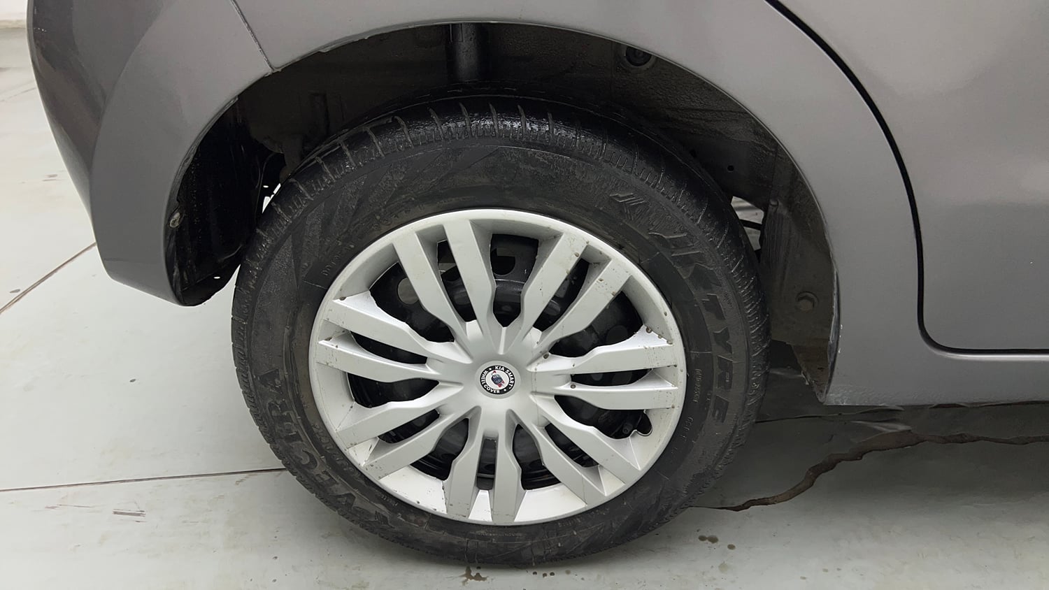 Used 2018 Maruti Suzuki Celerio VXi CNG Cng Manual tyres RIGHT REAR TYRE RIM VIEW