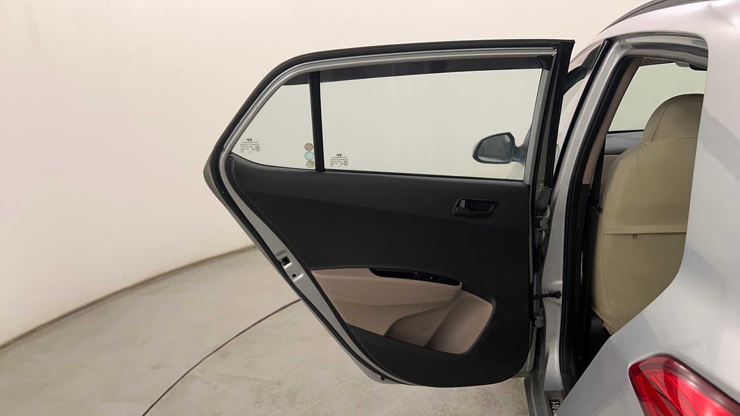 Used 2019 Hyundai Grand i10 Magna 1.2 Kappa VTVT CNG Cng Manual interior LEFT REAR DOOR OPEN VIEW