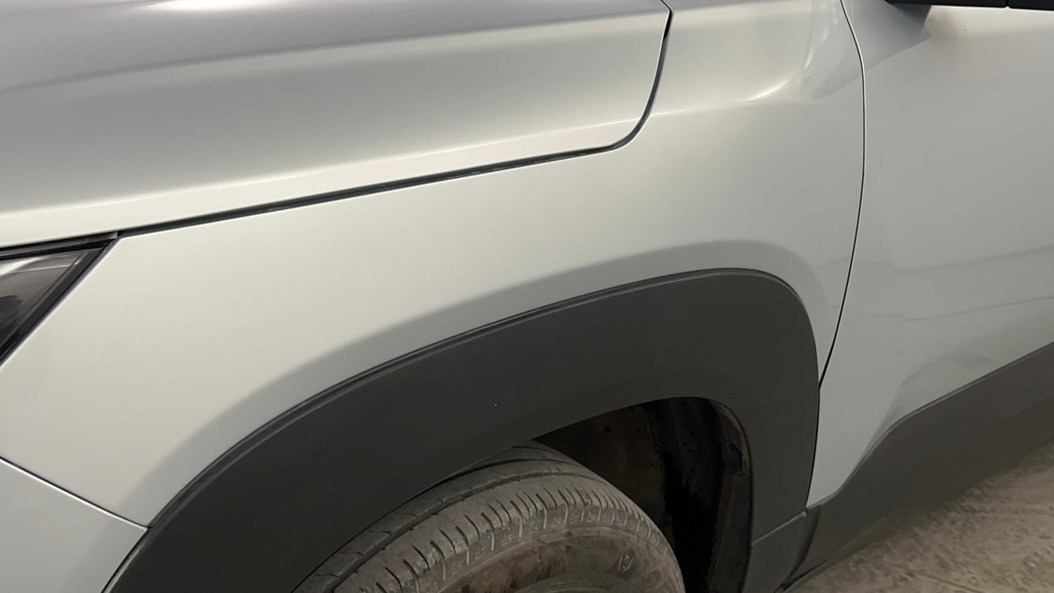 Used 2023 Maruti Suzuki Brezza VXi Petrol Manual dents MINOR SCRATCH