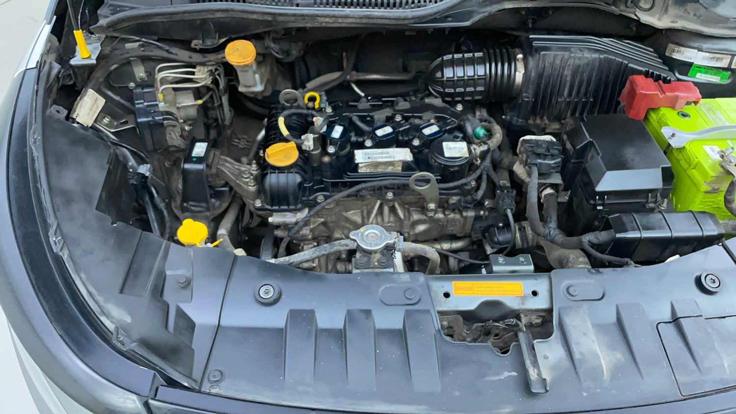 Used 2022 Tata Altroz XZ Petrol Petrol Manual engine ENGINE RIGHT SIDE VIEW