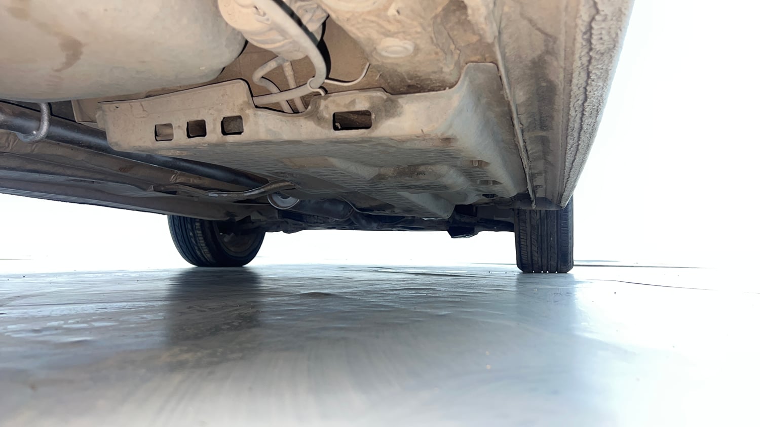Used 2017 Volkswagen Polo Highline1.2L (P) Petrol Manual extra REAR RIGHT UNDERBODY VIEW