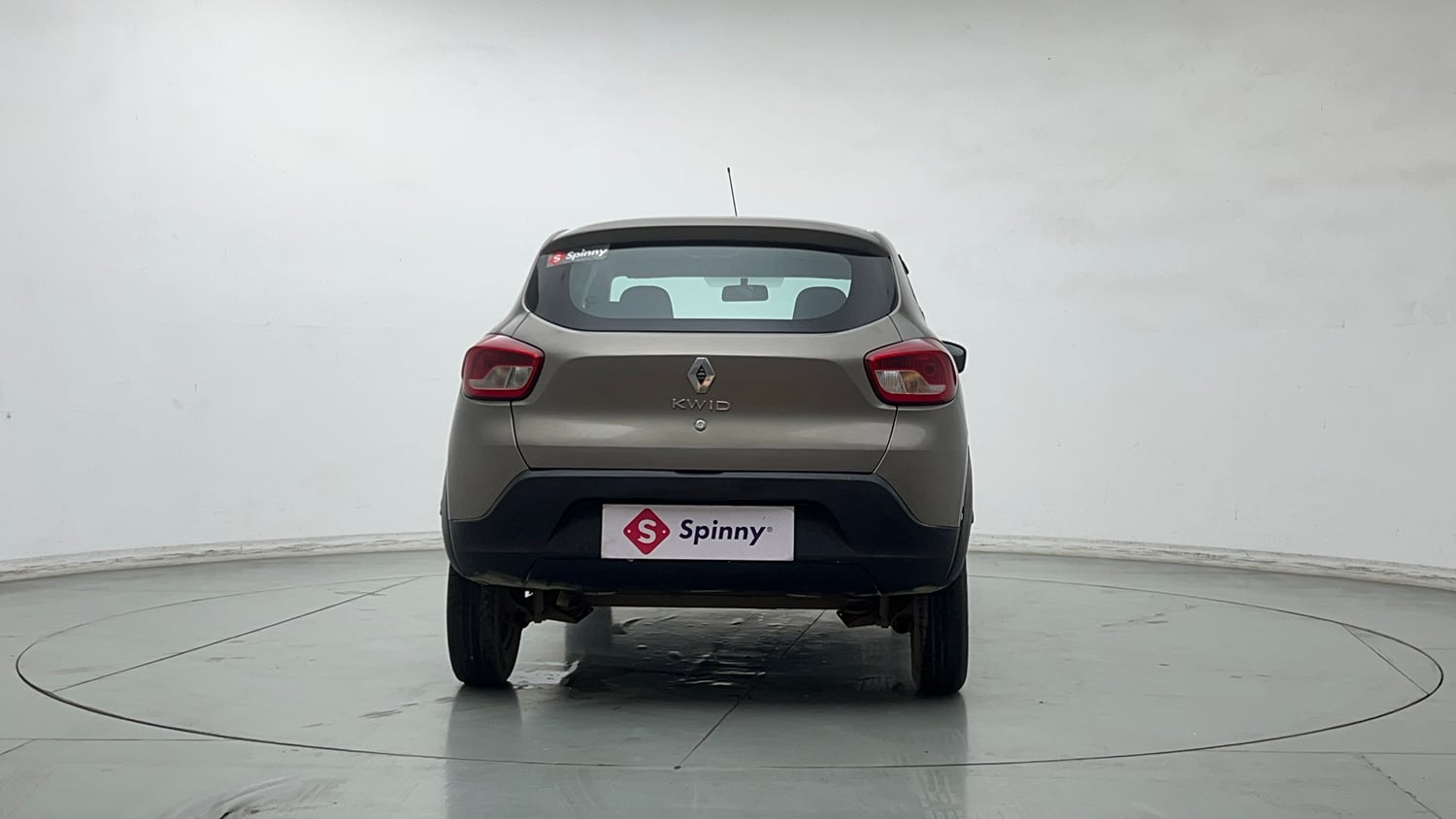 Used 2017 Renault Kwid 1.0 RXT Petrol Manual exterior BACK VIEW