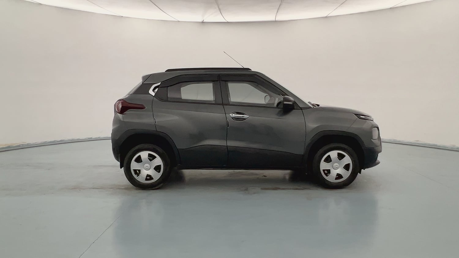 Used 2022 Tata Punch Pure MT Petrol Manual exterior RIGHT SIDE VIEW