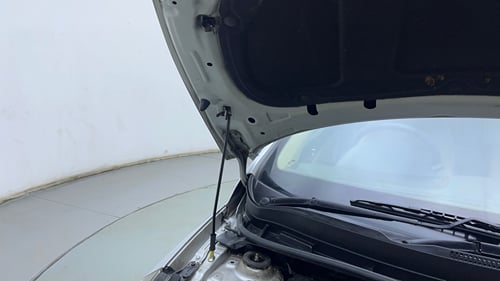 Used 2013 Hyundai Verna Fluidic 1.6 VTVT SX Petrol Manual engine ENGINE RIGHT SIDE HINGE & APRON VIEW
