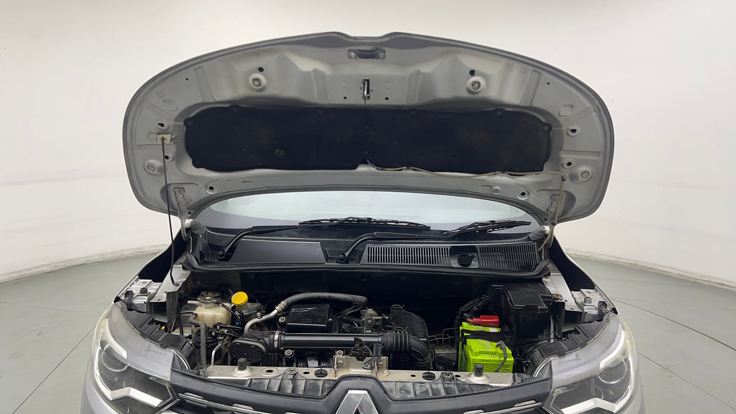 Used 2021 Renault Triber RXZ Petrol Manual engine ENGINE & BONNET OPEN FRONT VIEW