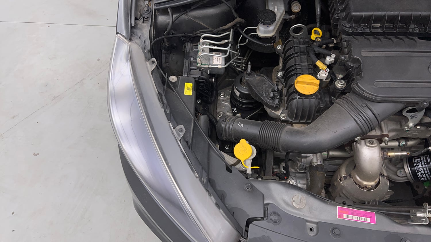 Used 2024 Tata Tiago XE Petrol Manual engine ENGINE RIGHT SIDE VIEW