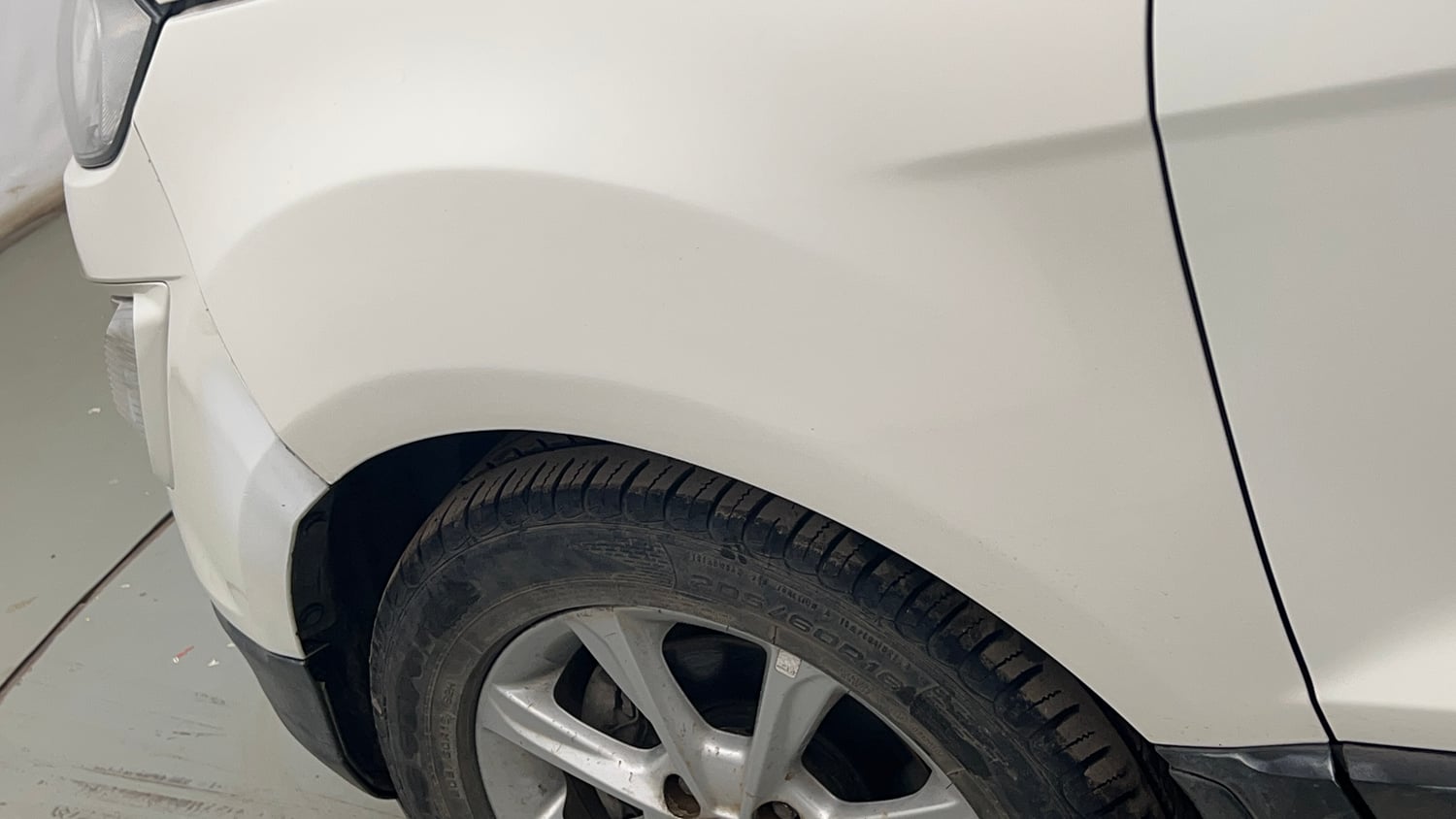 Used 2019 Ford EcoSport Titanium 1.5L Ti-VCT Petrol Manual dents MINOR SCRATCH