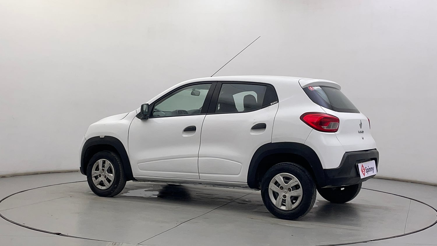 Used 2016 Renault Kwid RXT Petrol Manual exterior LEFT REAR CORNER VIEW