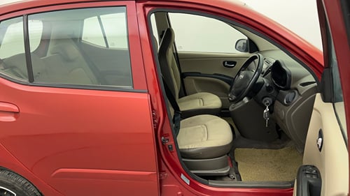 Used 2013 Hyundai i10 Sportz 1.2 AT Kappa2 Petrol Automatic interior RIGHT SIDE FRONT DOOR CABIN VIEW