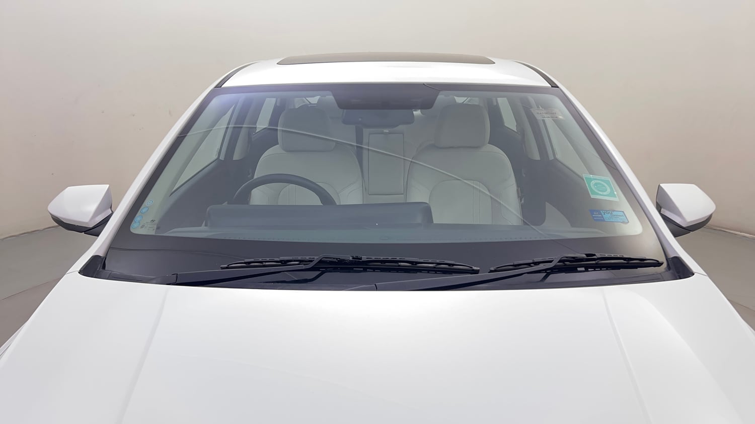 Used 2024 Hyundai Verna SX (O)1.5 Petrol MT Petrol Manual exterior FRONT WINDSHIELD VIEW