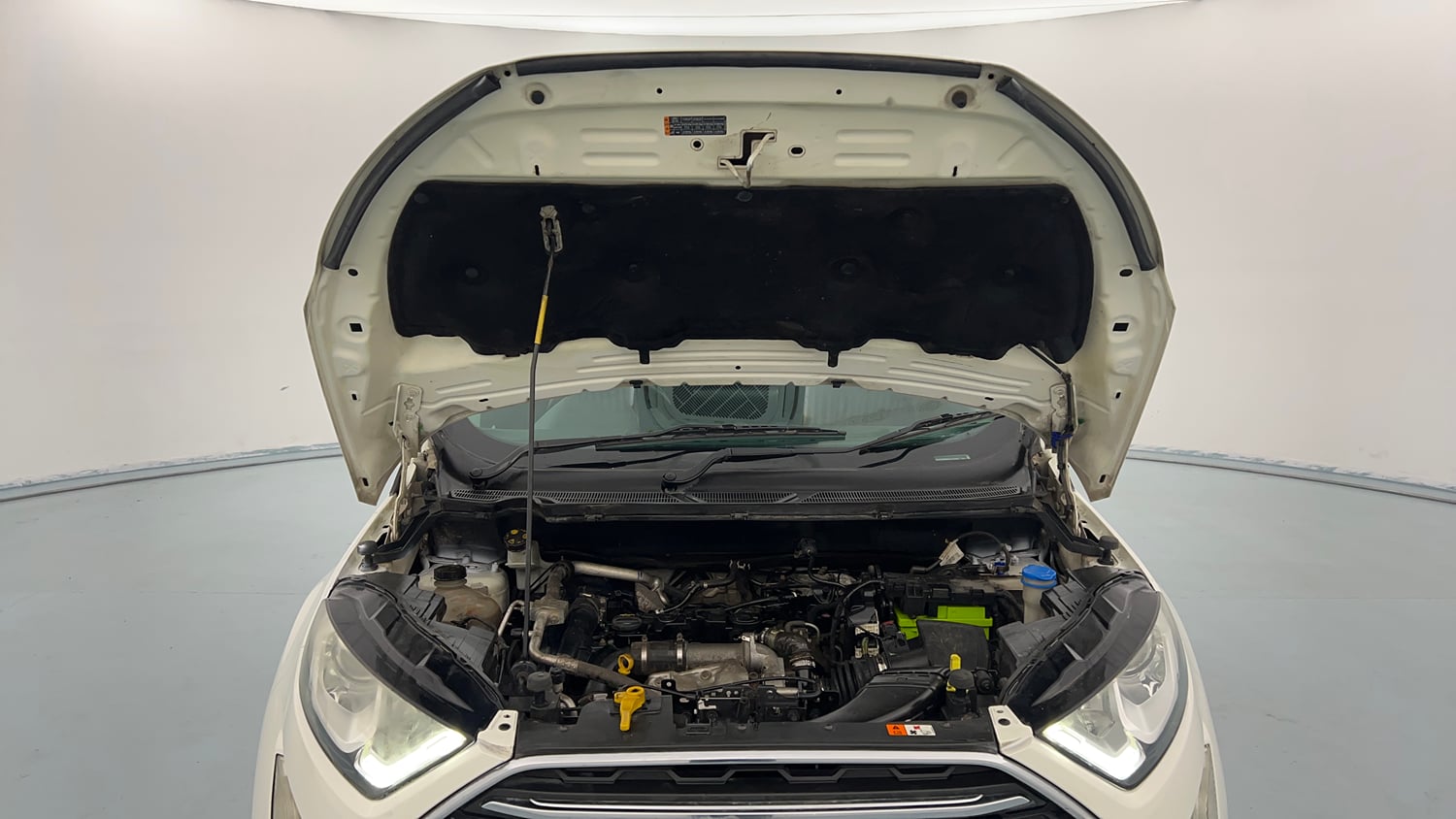 Used 2018 Ford EcoSport Titanium 1.5L TDCi Diesel Manual engine ENGINE & BONNET OPEN FRONT VIEW