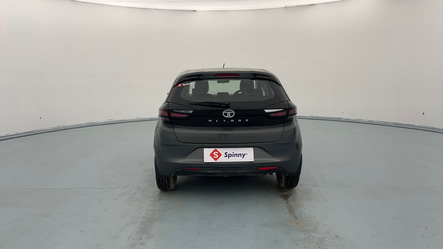 Used 2022 Tata Altroz XZ Petrol Petrol Manual exterior BACK VIEW