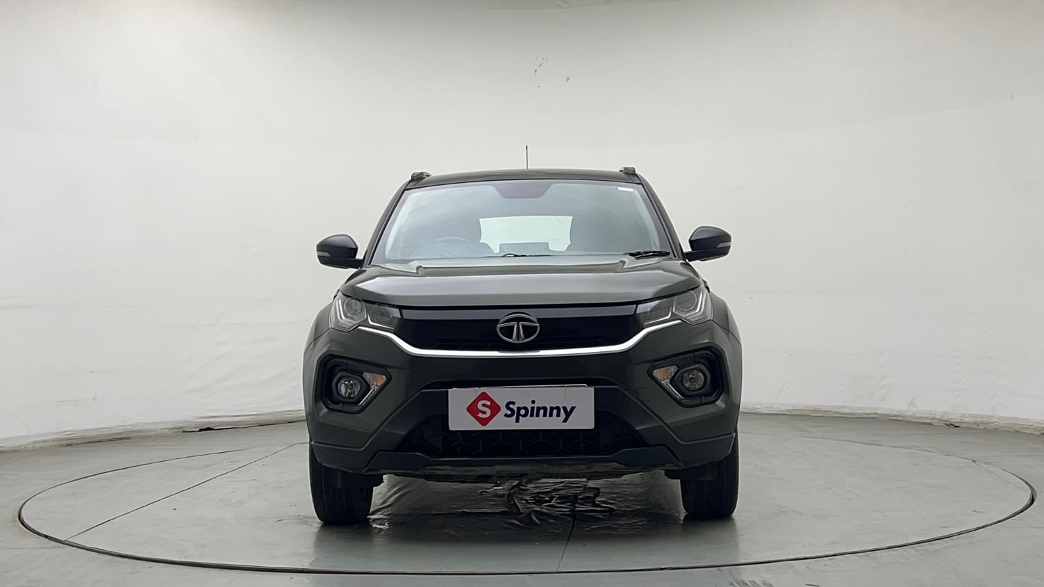 Used 2021 Tata Nexon XM Petrol Manual exterior FRONT VIEW