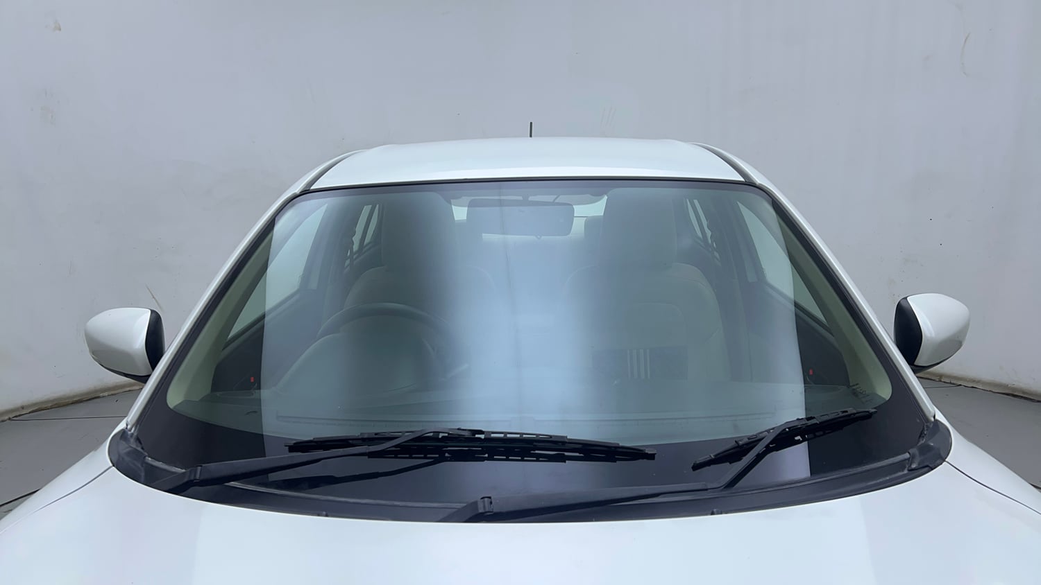 Used 2019 Maruti Suzuki Dzire VXi AMT Petrol Automatic exterior FRONT WINDSHIELD VIEW
