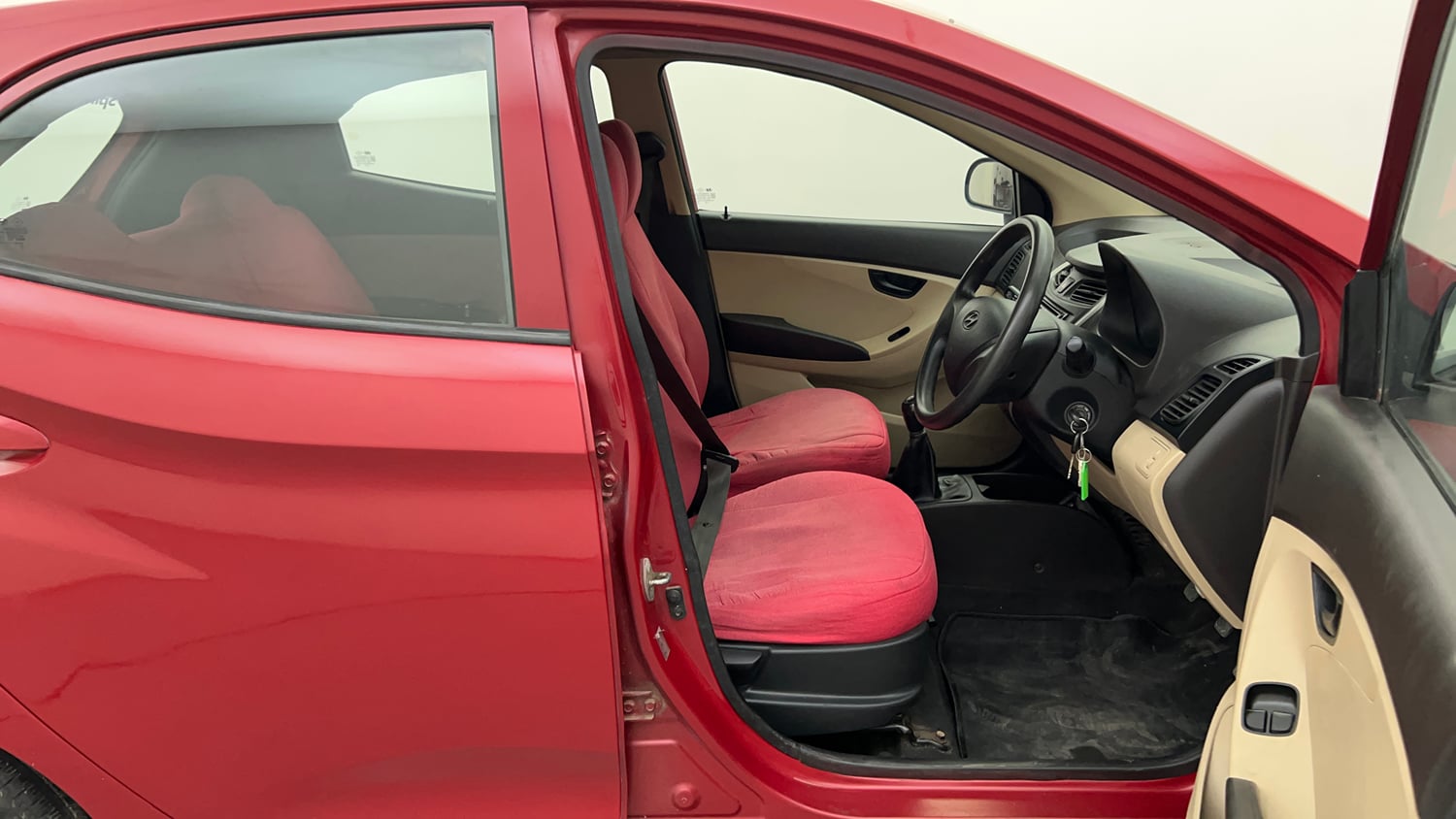 Used 2015 Hyundai Eon Era Petrol Manual interior RIGHT SIDE FRONT DOOR CABIN VIEW