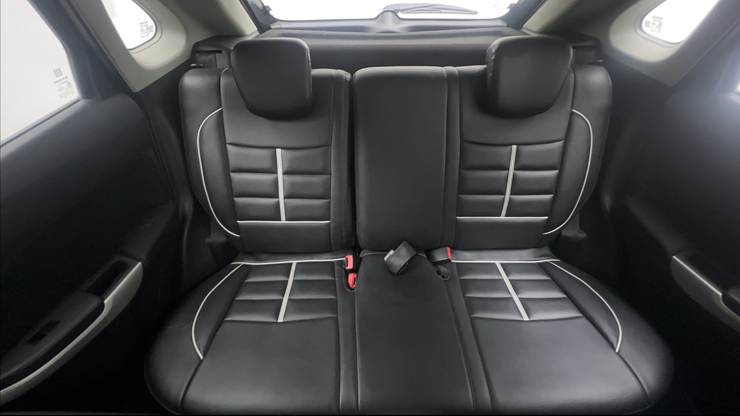 Used 2017 Maruti Suzuki Baleno Delta 1.2 Petrol Manual interior REAR SEAT CONDITION VIEW