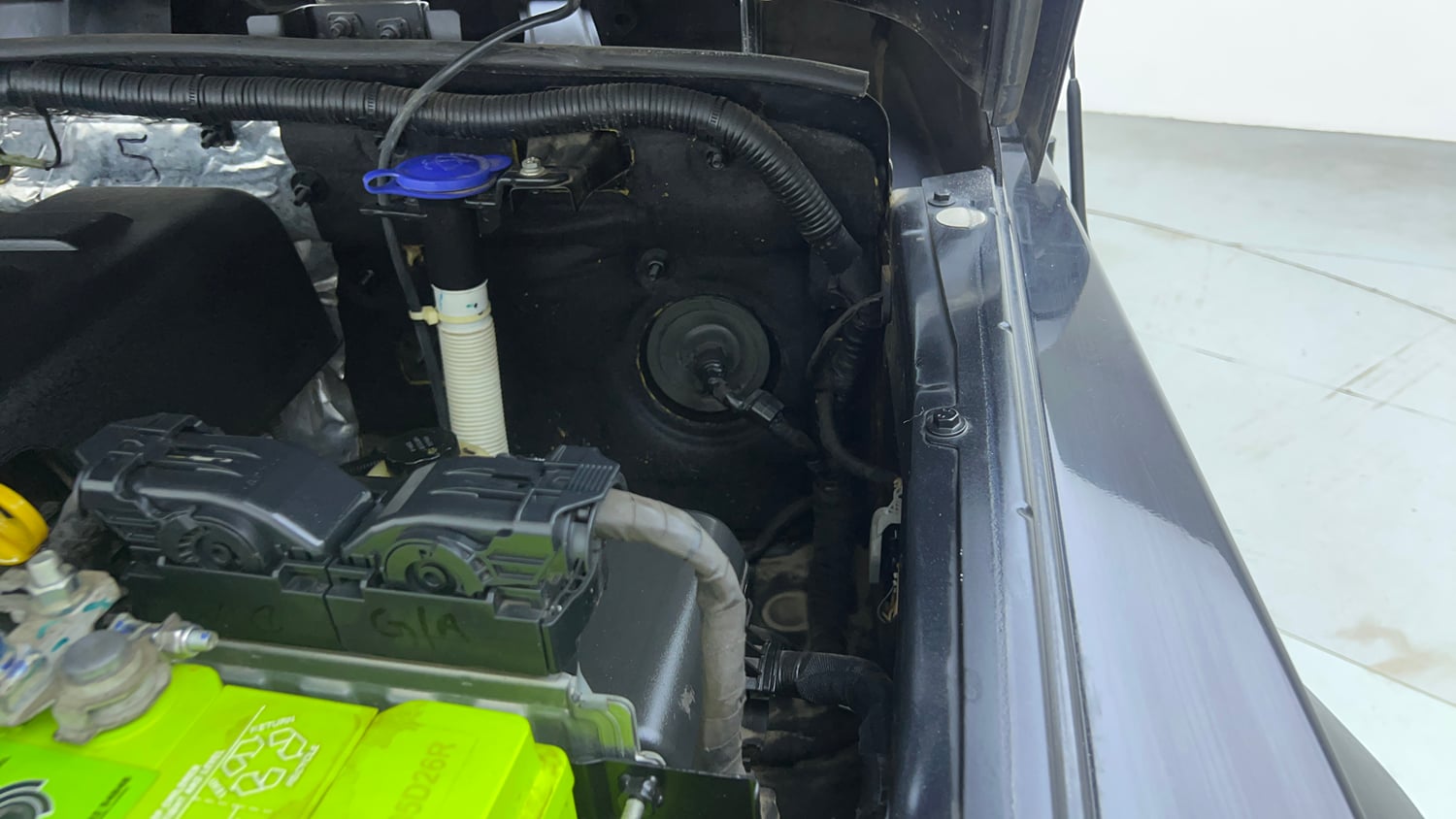 Used 2021 mahindra Thar LX Hard Top Petrol AT 4WD Petrol Automatic engine ENGINE LEFT SIDE HINGE & APRON VIEW