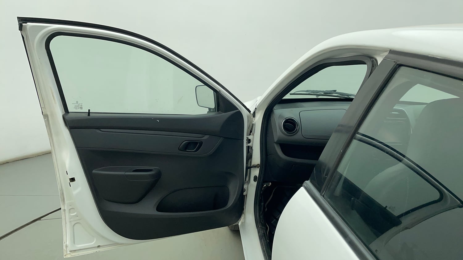Used 2016 Renault Kwid RXT Petrol Manual interior LEFT FRONT DOOR OPEN VIEW