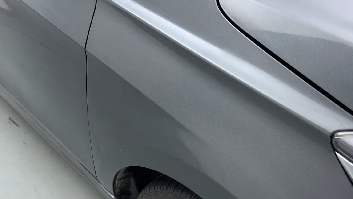 Used 2022 Tata Tigor XZ Plus CNG Cng Manual dents MINOR DENT
