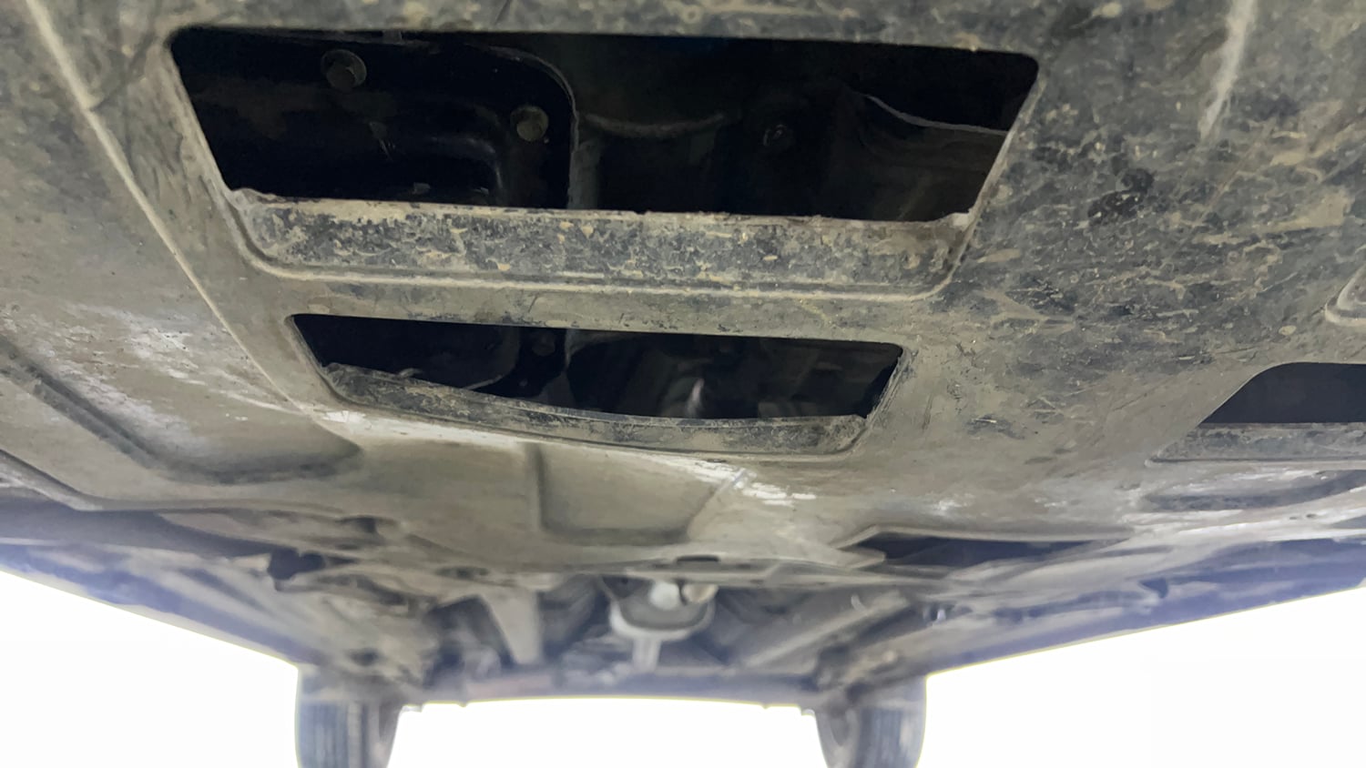 Used 2016 Hyundai Creta 1.6 SX Plus AT Petrol Petrol Automatic extra FRONT LEFT UNDERBODY VIEW