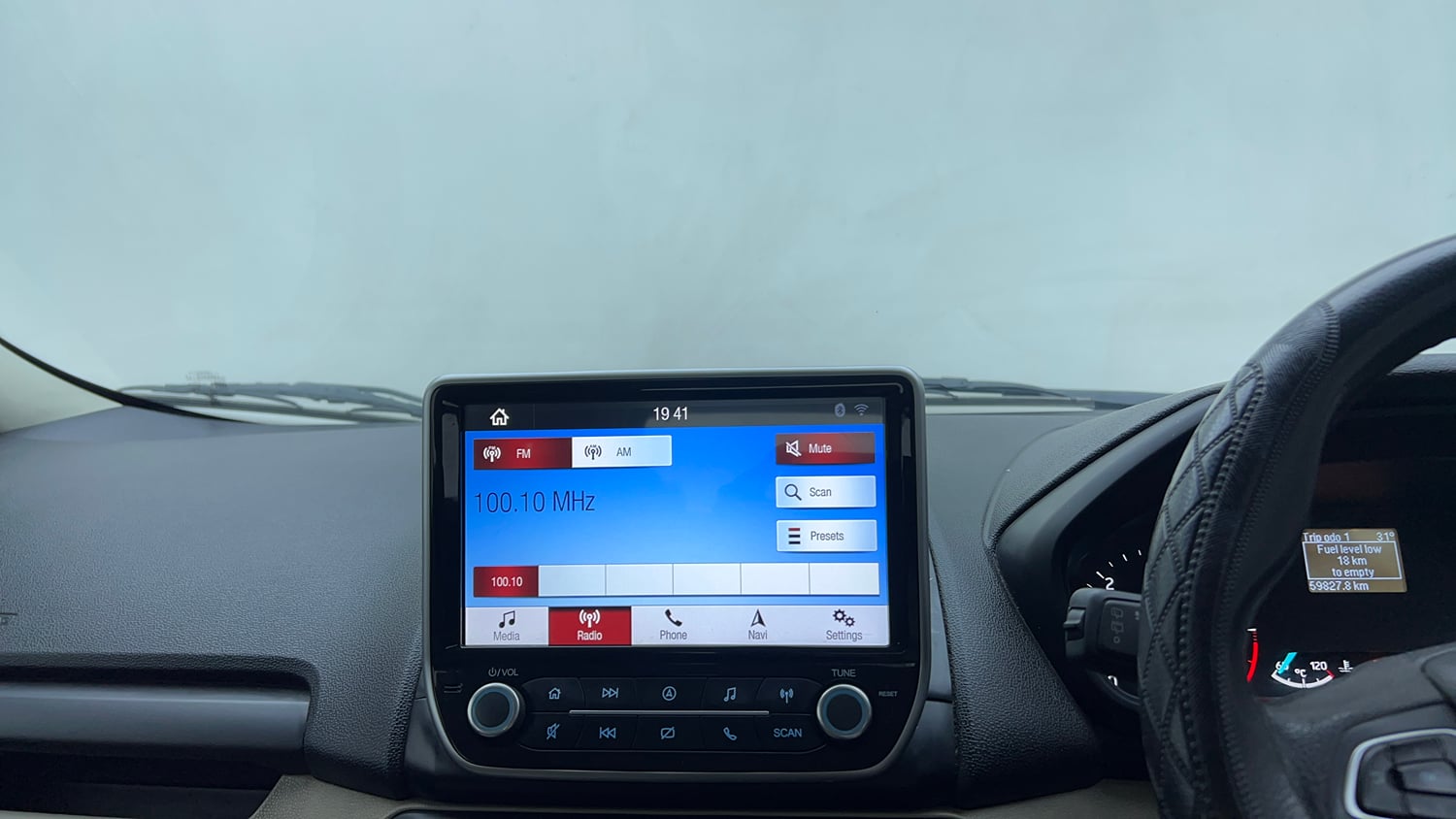 Used 2021 Ford EcoSport Trend 1.5L TDCi Diesel Manual top_features Touch screen infotainment system