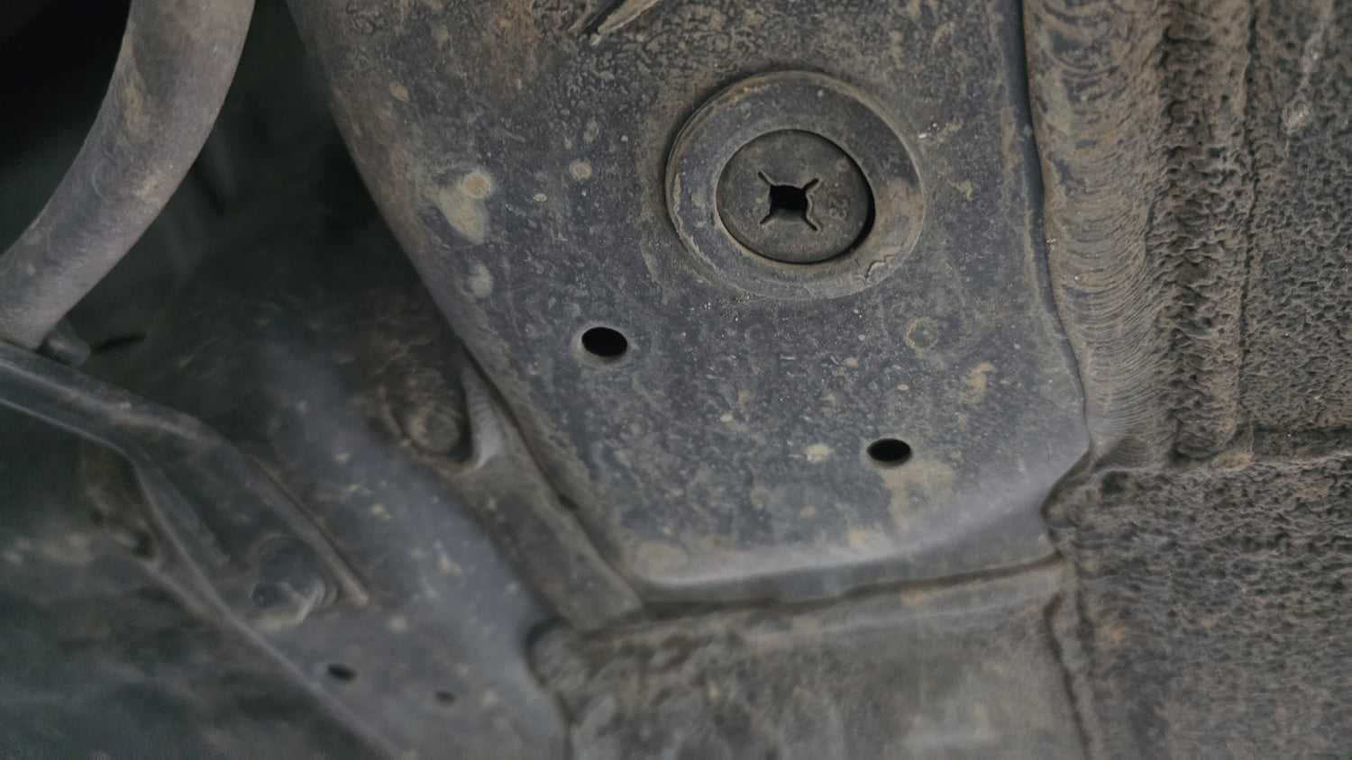 Used 2022 Kia Sonet HTX 1.5 Diesel Manual extra REAR RIGHT UNDERBODY VIEW