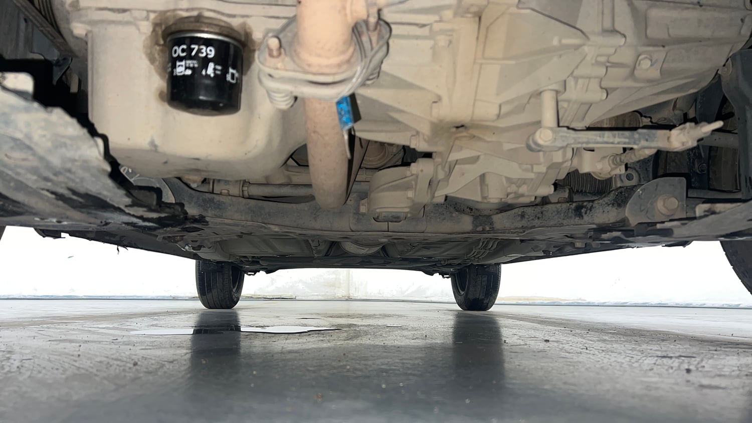 Used 2022 Maruti Suzuki Baleno Delta Petrol Manual extra FRONT LEFT UNDERBODY VIEW
