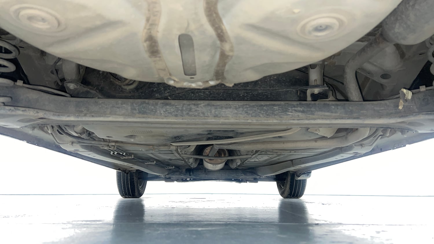 Used 2019 Maruti Suzuki Baleno Delta Petrol Manual extra REAR UNDERBODY VIEW (TAKEN FROM REAR)