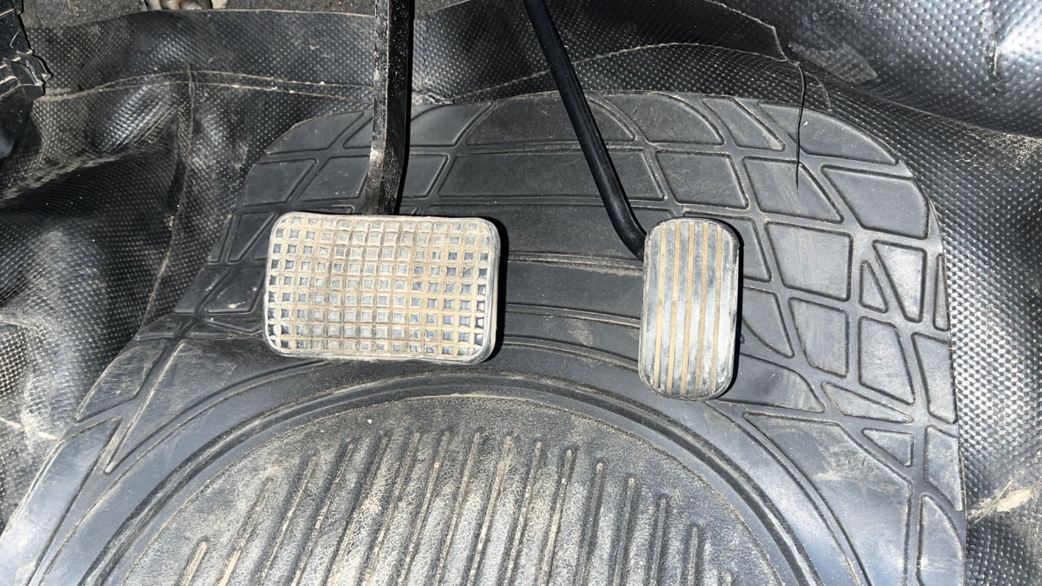 Used 2018 Tata Tiago Revotron XZA Petrol Automatic interior PEDALS VIEW