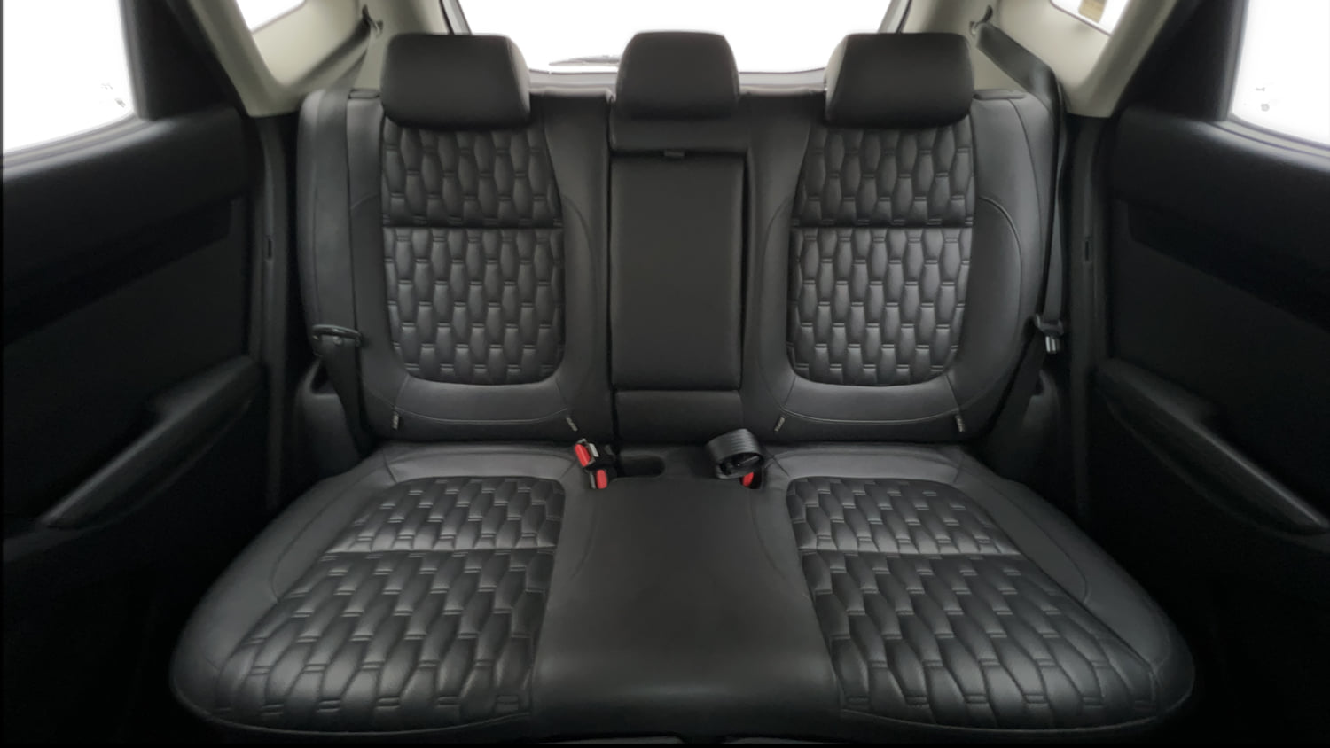 Used 2020 Kia Seltos Anniversary Edition 1.5 Petrol Manual interior REAR SEAT CONDITION VIEW