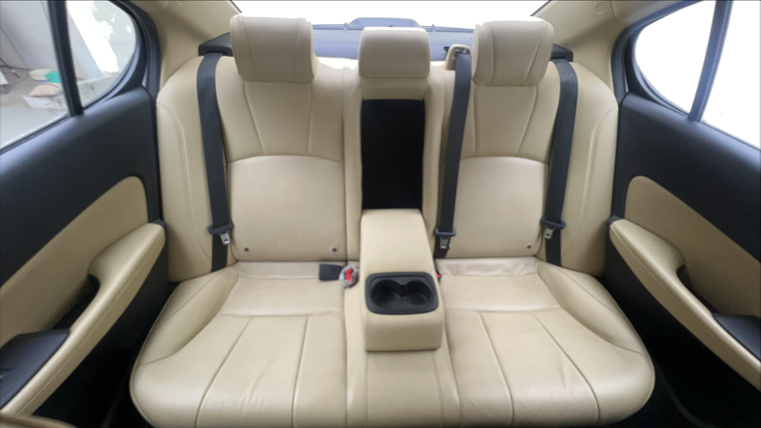 Used 2021 Honda City ZX CVT Petrol Petrol Automatic interior REAR SEAT CONDITION VIEW