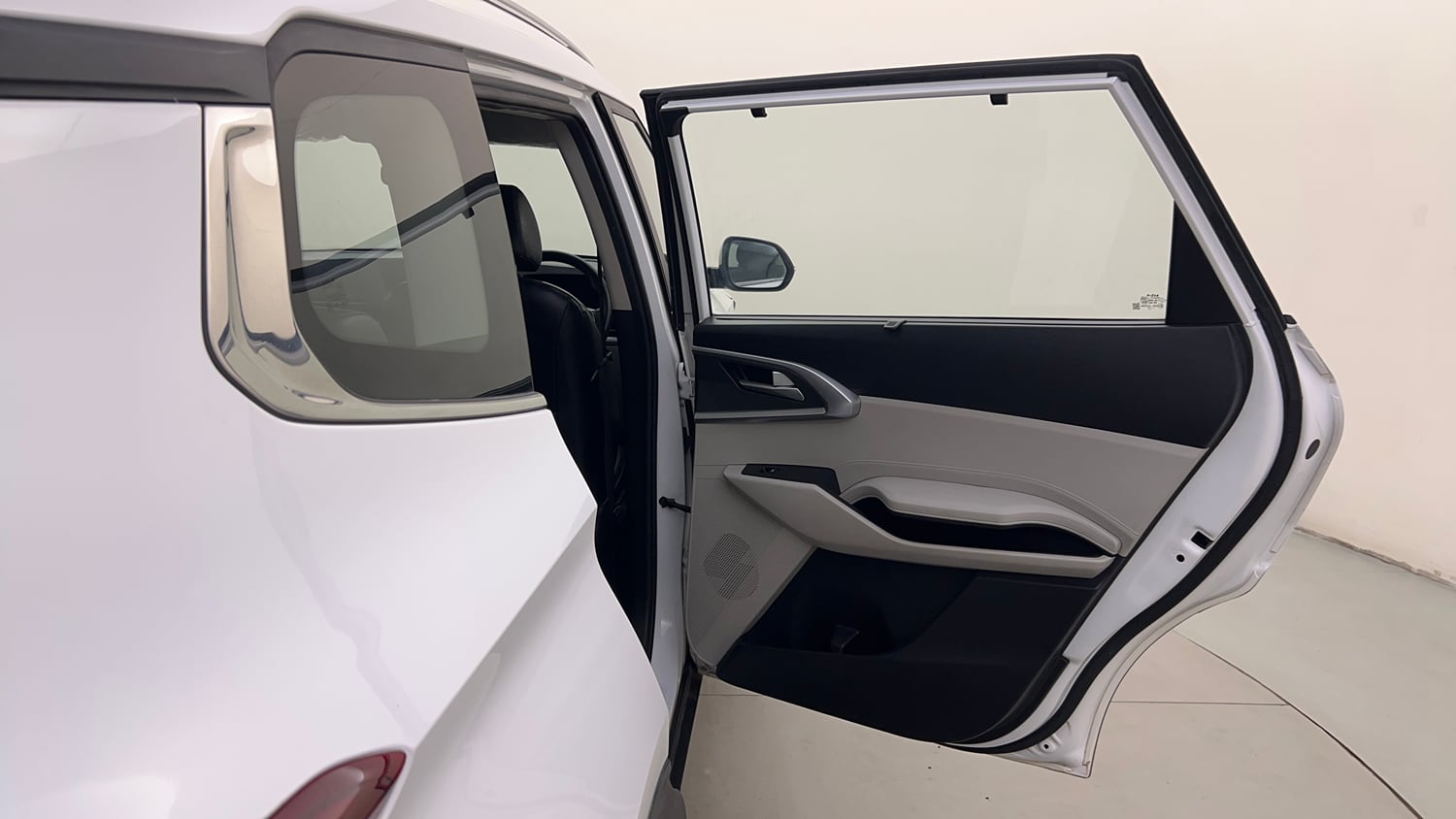 Used 2022 Kia Carens Prestige Plus 1.4 Petrol MT 7 STR Petrol Manual interior RIGHT REAR DOOR OPEN VIEW