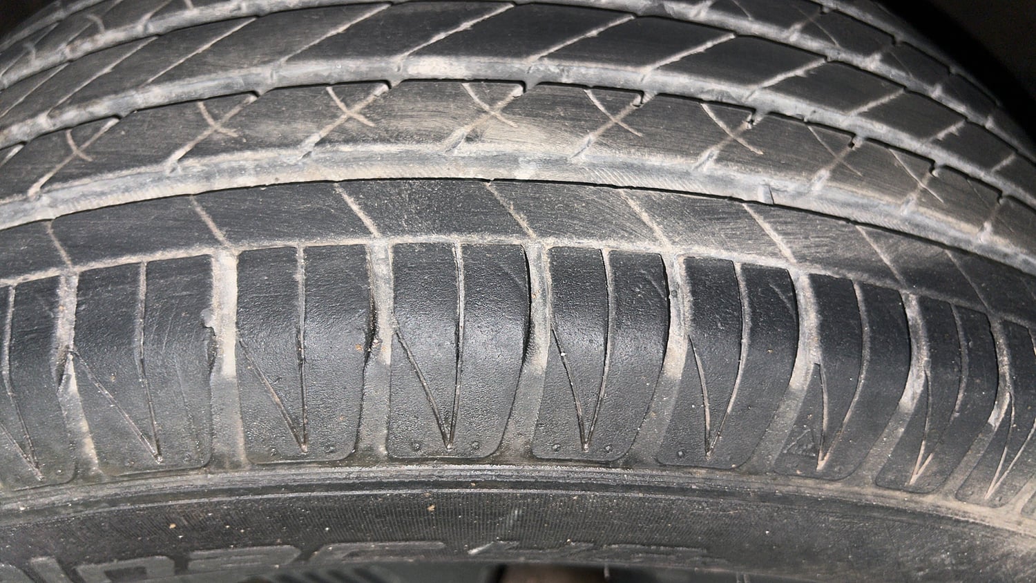 Used 2021 Toyota Urban Cruiser High Grade MT Petrol Manual tyres LEFT FRONT TYRE TREAD VIEW