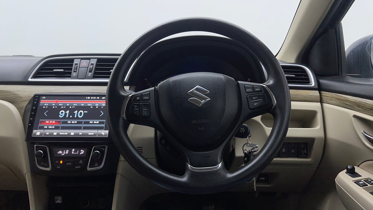 Used 2020 Maruti Suzuki Ciaz Delta Hybrid 1.5 Petrol Manual interior STEERING VIEW