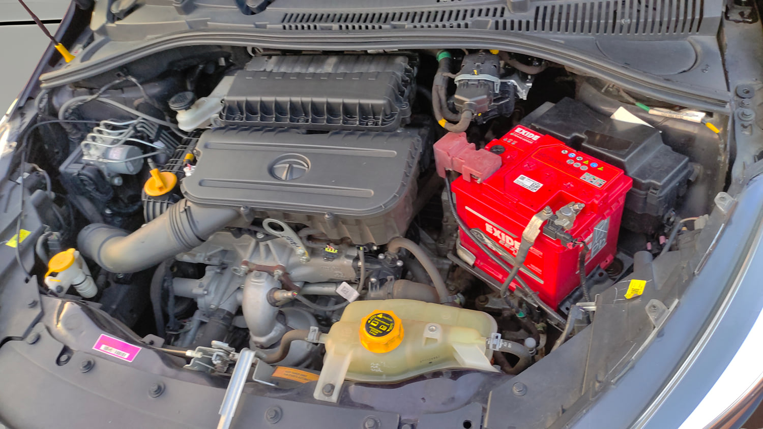 Used 2023 Tata Tiago XZA Plus Petrol Automatic engine ENGINE LEFT SIDE VIEW
