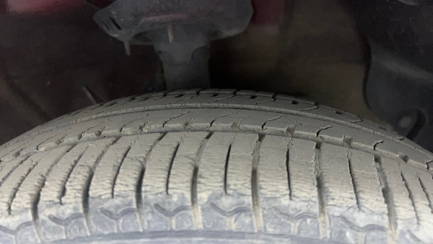 Used 2022 Hyundai Santro Sportz Petrol Manual tyres RIGHT FRONT TYRE TREAD VIEW