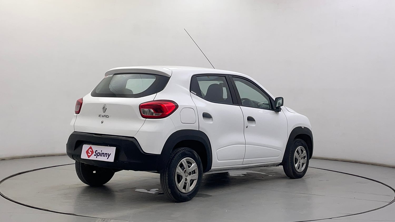 Used 2016 Renault Kwid RXT Petrol Manual exterior RIGHT REAR CORNER VIEW