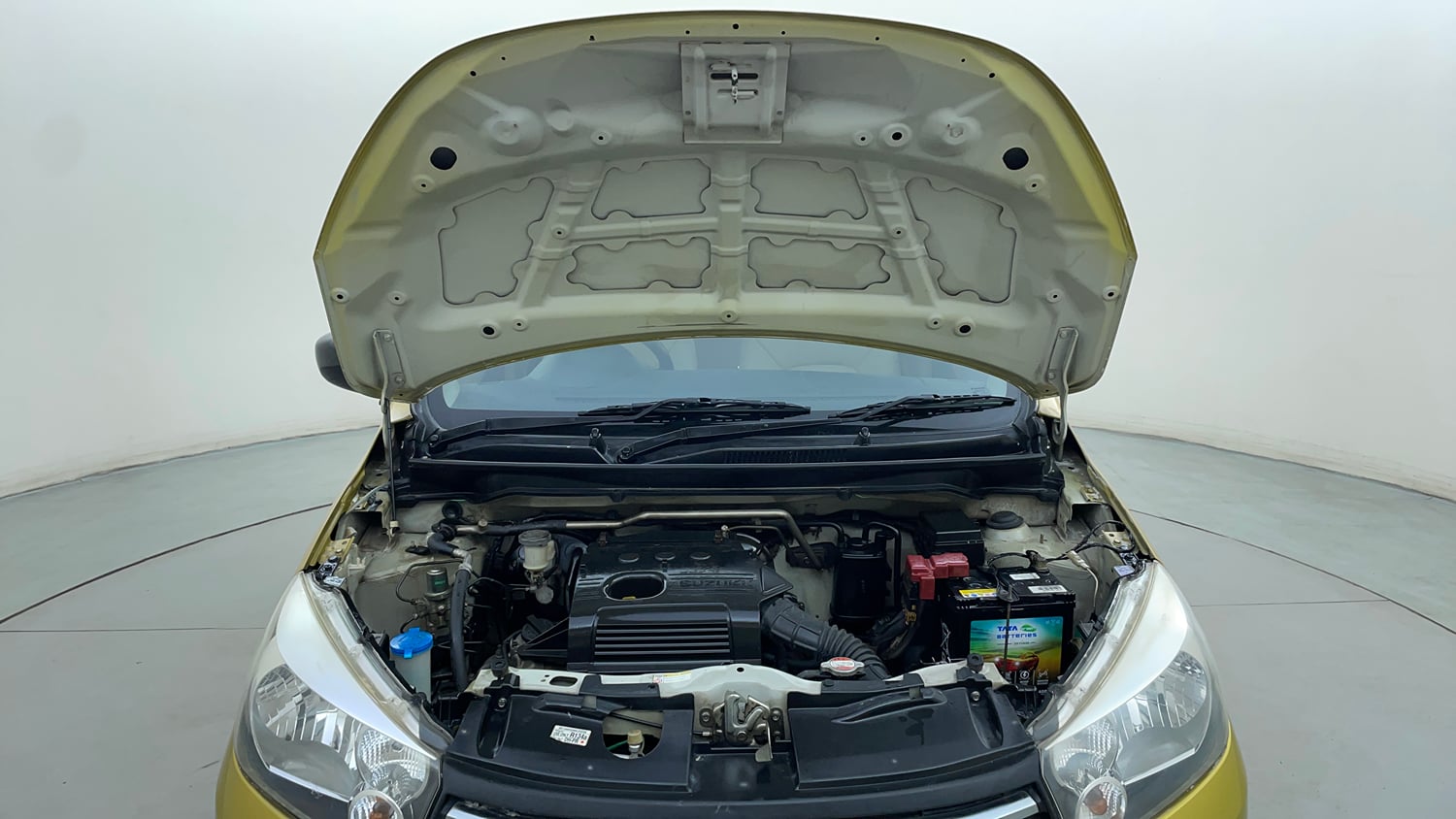 Used 2014 Maruti Suzuki Celerio VXi AMT Petrol Automatic engine ENGINE & BONNET OPEN FRONT VIEW