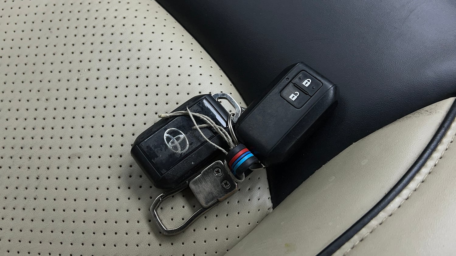 Used 2023 Toyota Glanza G AMT Petrol Automatic extra CAR KEY VIEW