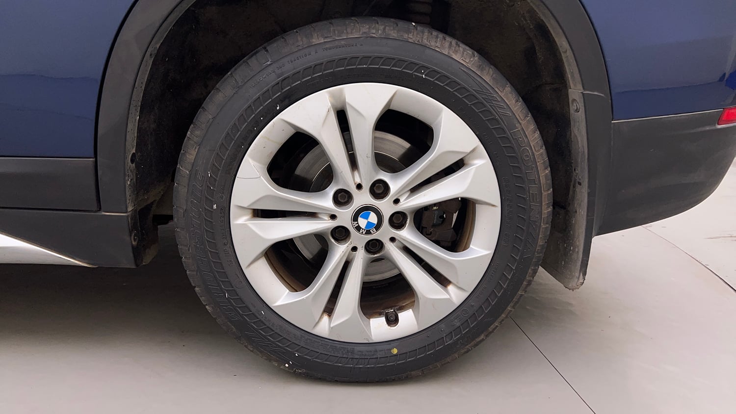 Used 2021 BMW X1 sDrive20d xLine Diesel Automatic tyres LEFT REAR TYRE RIM VIEW