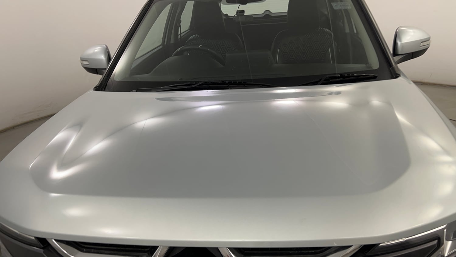 Used 2023 Maruti Suzuki Brezza VXi Petrol Manual dents MINOR SCRATCH