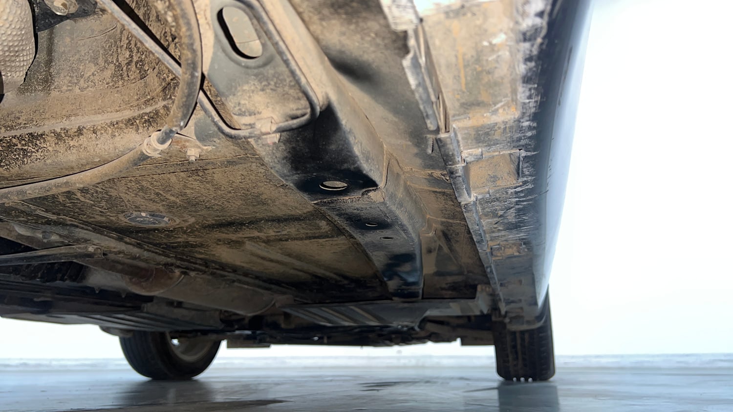 Used 2025 Maruti Suzuki Baleno Alpha MT Petrol Manual extra REAR RIGHT UNDERBODY VIEW