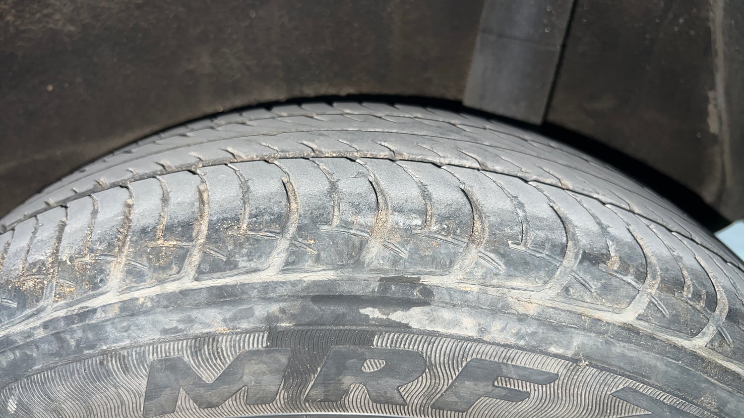 Used 2021 Maruti Suzuki Wagon R VXi (O) 1.2 AMT Petrol Automatic tyres LEFT REAR TYRE TREAD VIEW