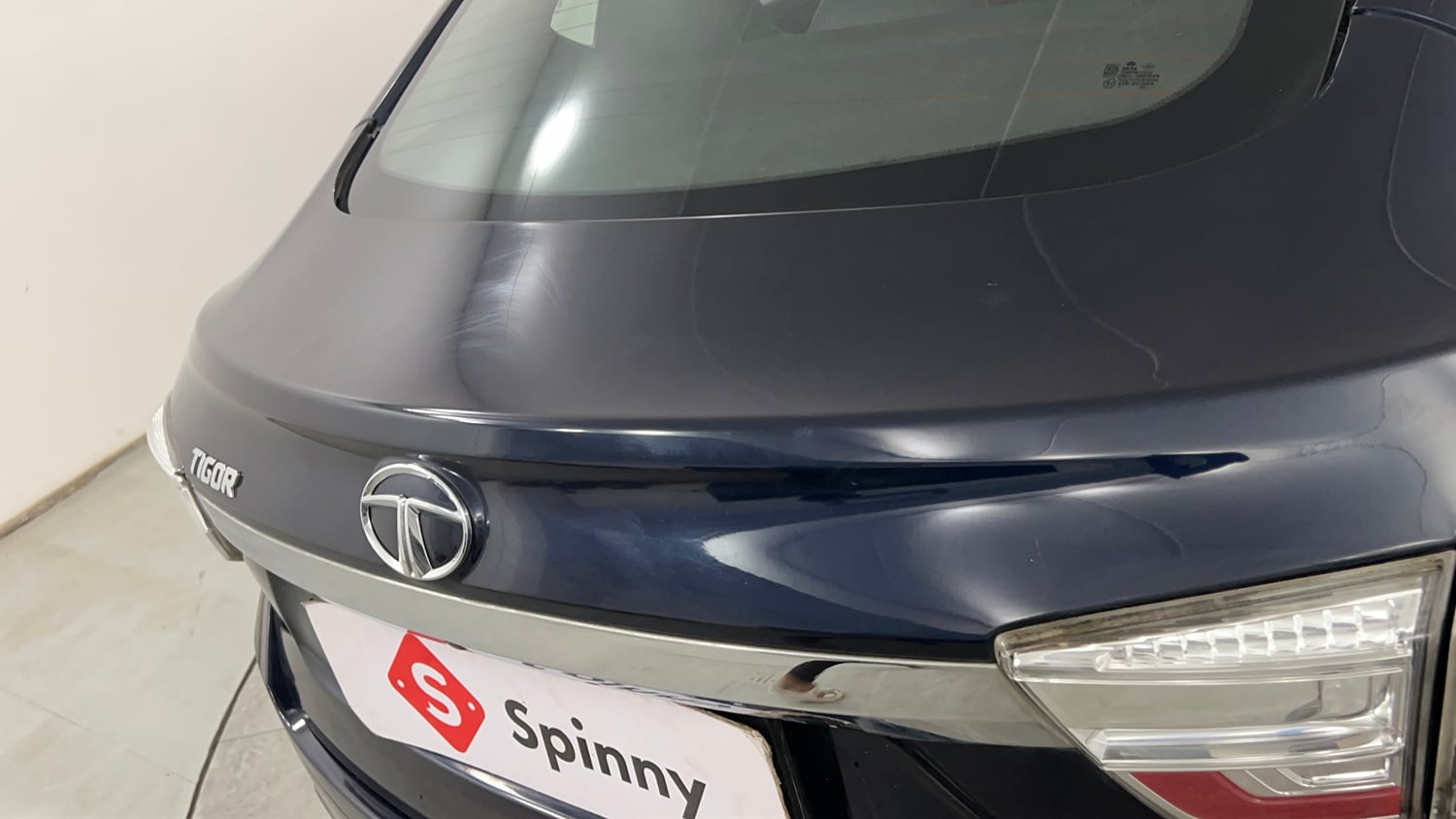 Used 2022 Tata Tigor XZ Plus Petrol Manual dents MINOR SCRATCH