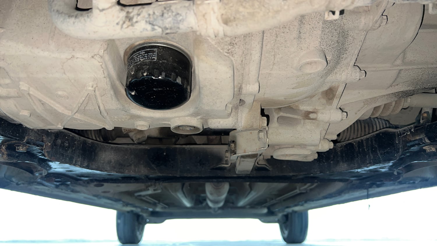 Used 2021 Renault Triber RXZ Petrol Manual extra FRONT LEFT UNDERBODY VIEW