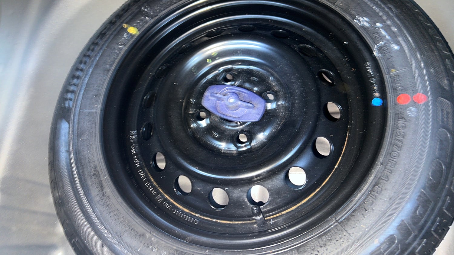 Used 2023 Maruti Suzuki Celerio ZXi Petrol Manual tyres SPARE TYRE VIEW