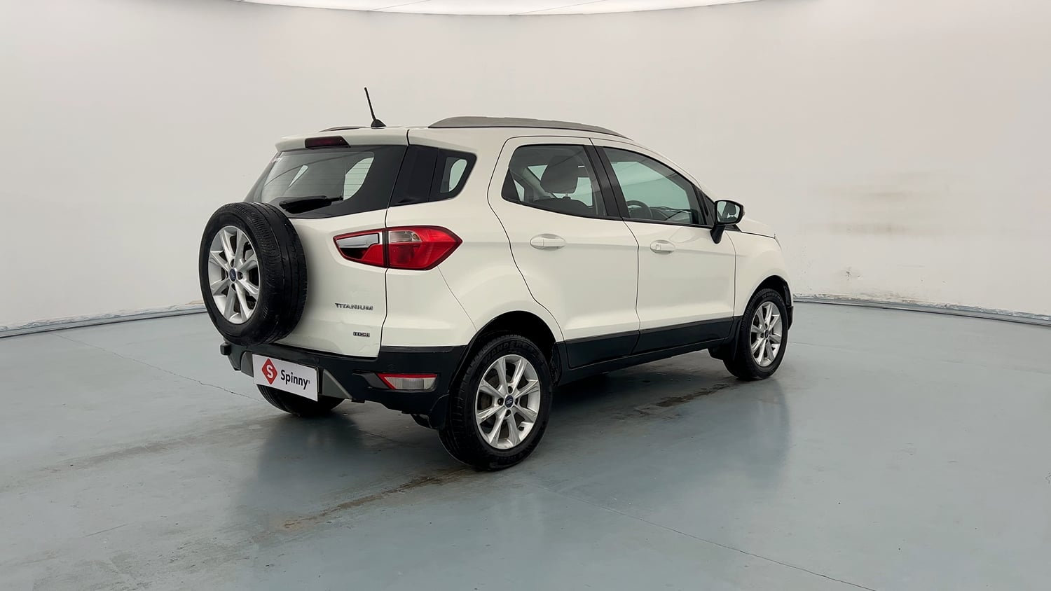 Used 2018 Ford EcoSport Titanium 1.5L TDCi Diesel Manual exterior RIGHT REAR CORNER VIEW