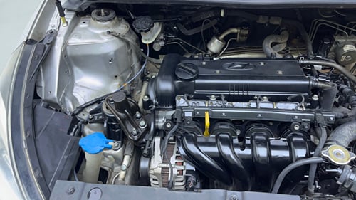 Used 2013 Hyundai Verna Fluidic 1.6 VTVT SX Petrol Manual engine ENGINE RIGHT SIDE VIEW