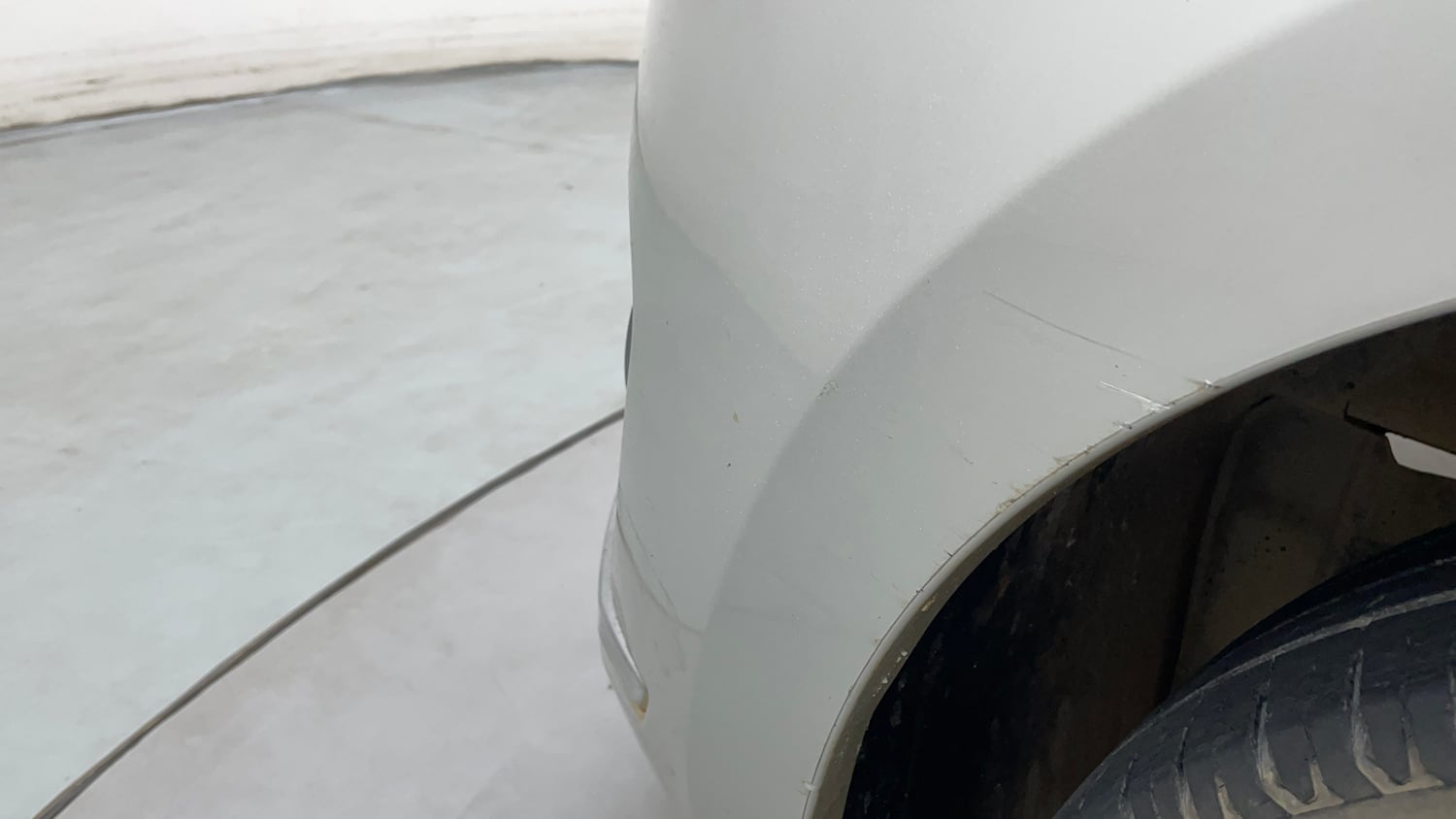 Used 2018 Maruti Suzuki Dzire ZXi Petrol Manual dents MINOR SCRATCH