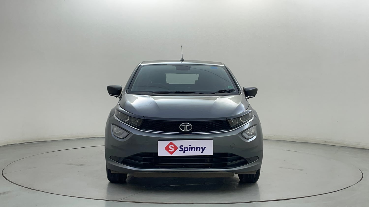 Used 2022 Tata Altroz XZ Petrol Petrol Manual exterior FRONT VIEW
